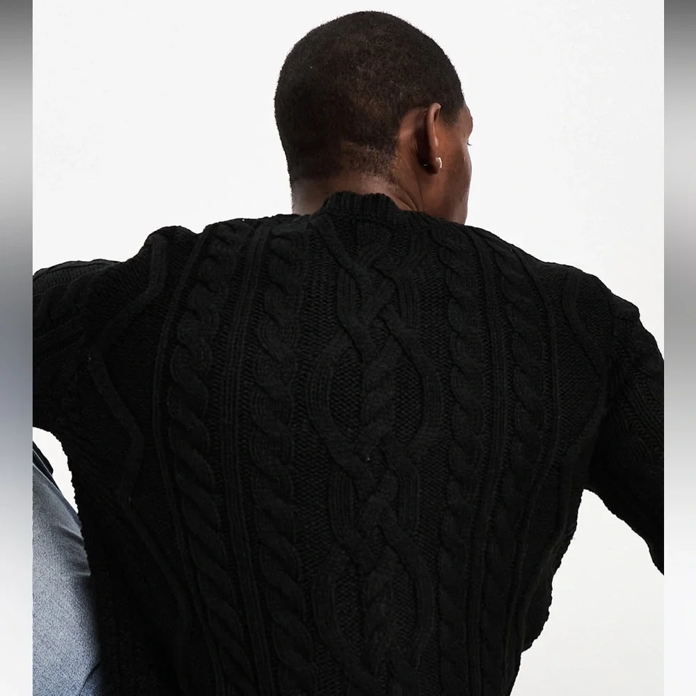 🖤ASOS DESIGN cable knit sweater in black